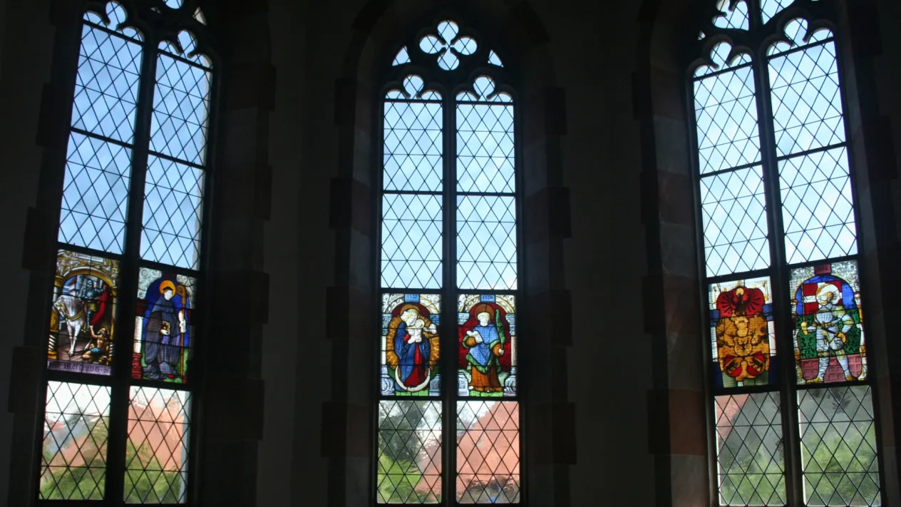 Kirchenfenster (Foto: Anita Kreuz-Tho&euml;t)